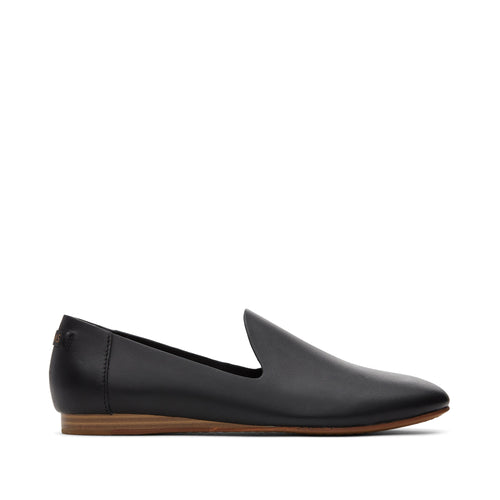 Darcy Black Leather Flat Side View