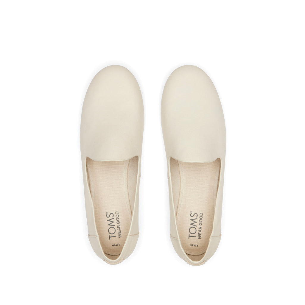Darcy Cream Leather Flat Top View