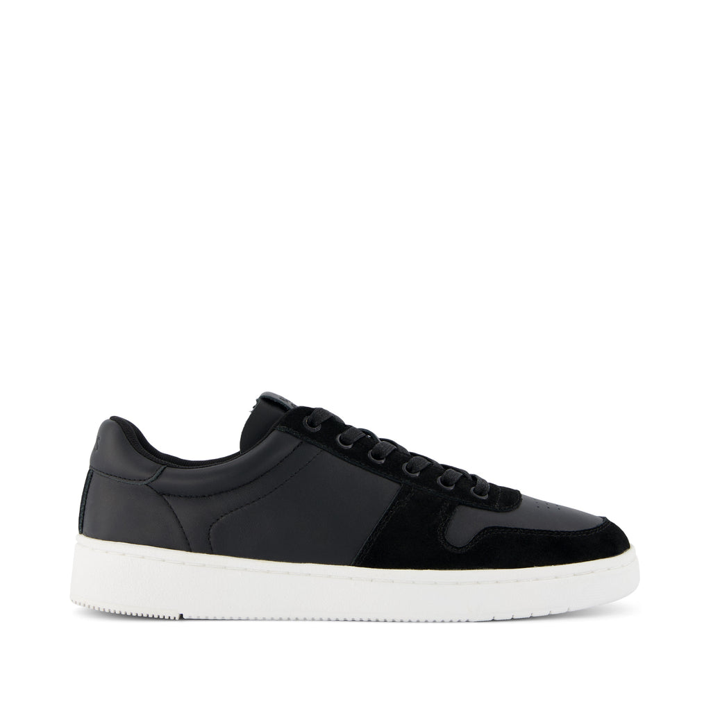 TRVL LITE Court Black Leather Sneaker Side View