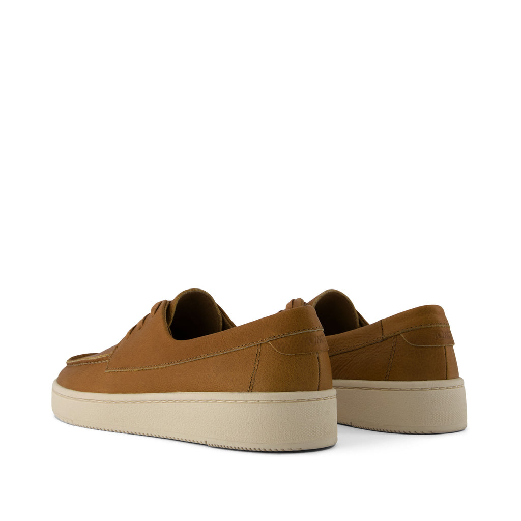 TRVL LITE London Tan Leather Loafer Back View