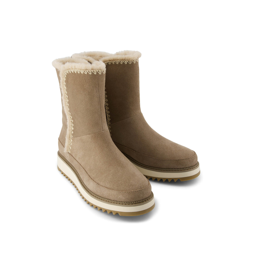 Bergen Boot - Water Resistant Dune Suede Front View
