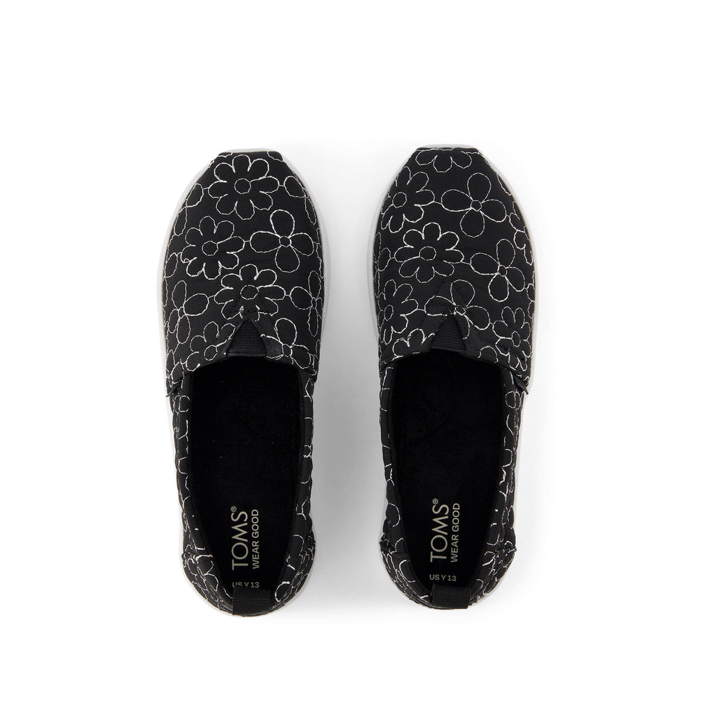 Youth Alpargata Black Quilted Daisy Kids Shoe Top View