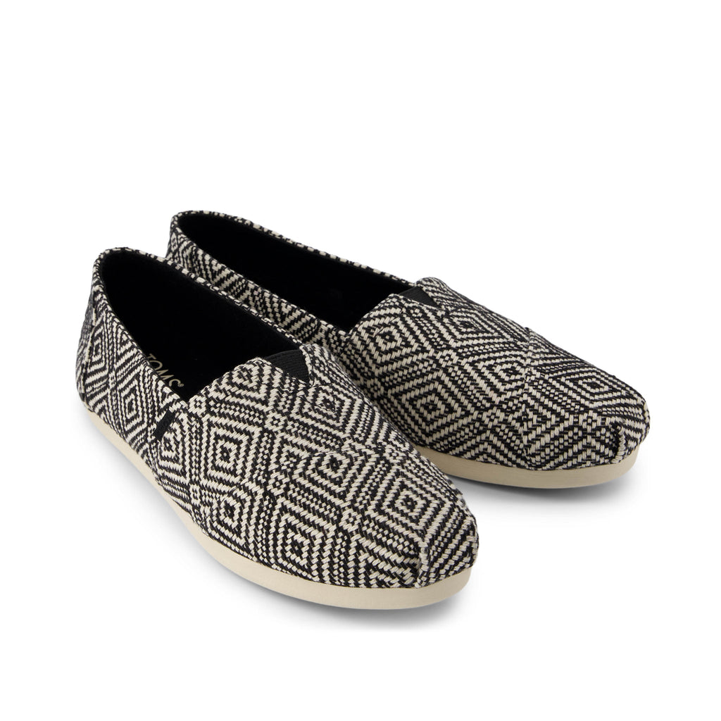 Alpargata Black Diamond Geo Woven Front View