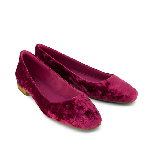 Briella Flat - Berry Burgundy Crushed Velvet Front View
