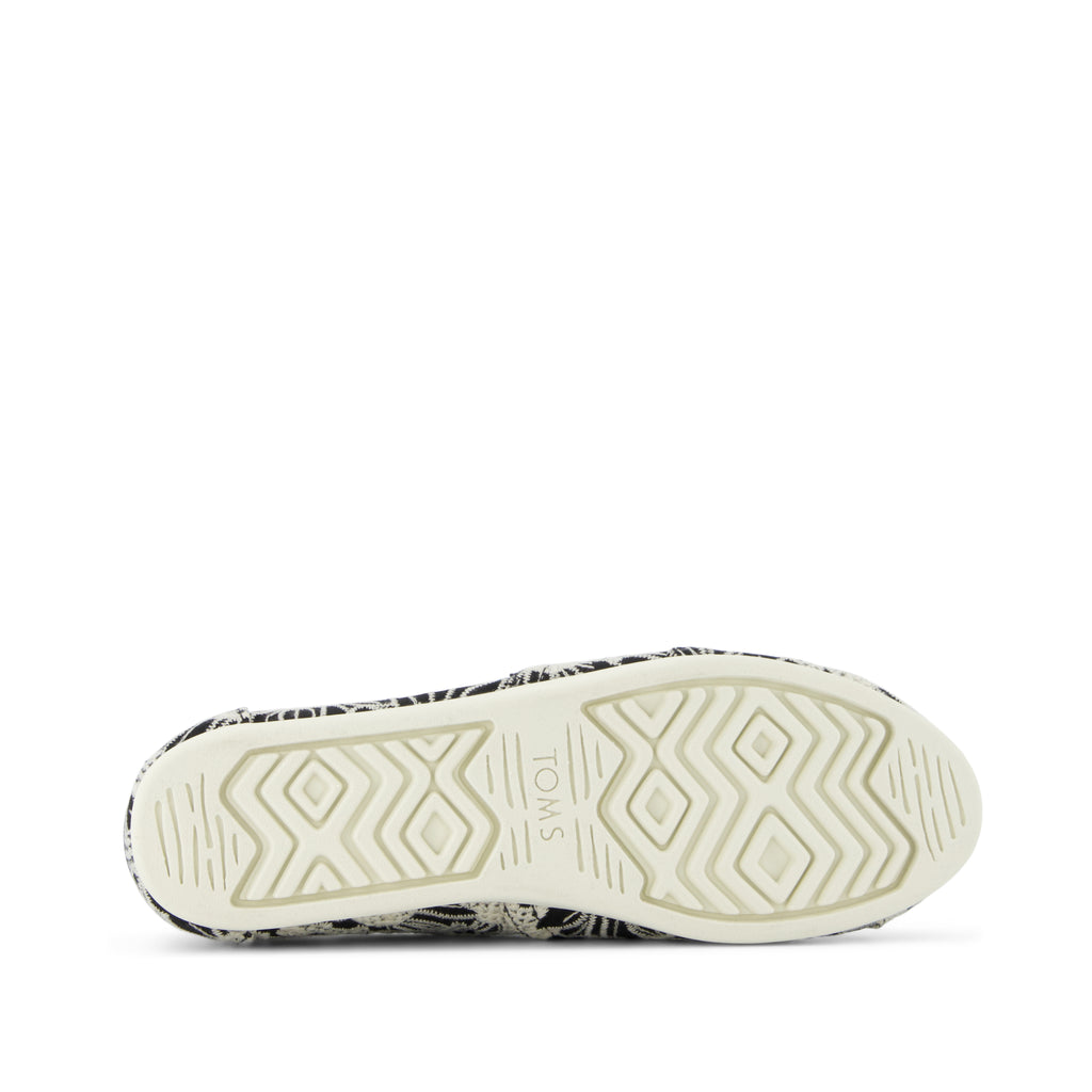 Alpargata Classic - Black Floral Eyelet Bottom Sole View