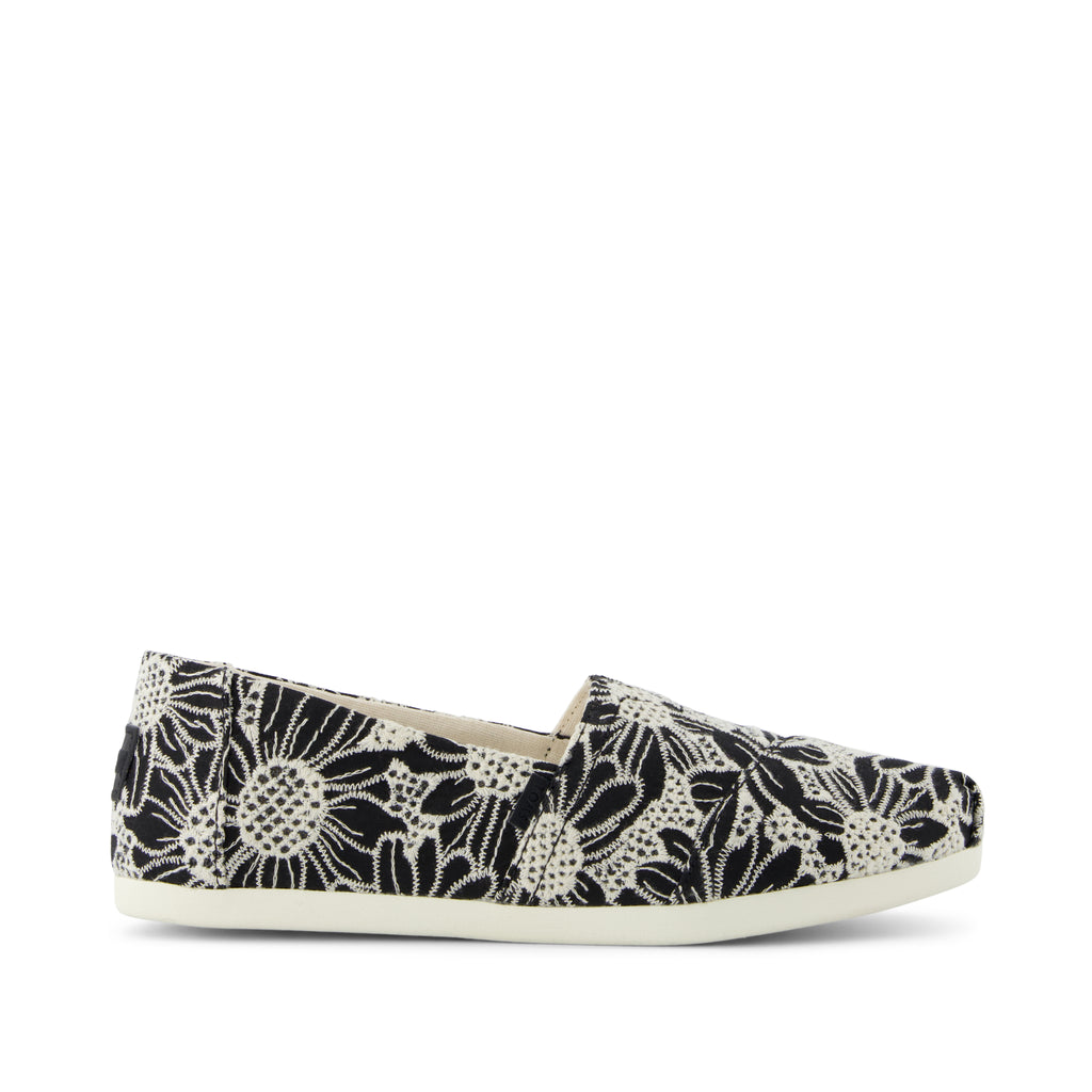Alpargata Classic - Black Floral Eyelet Side View