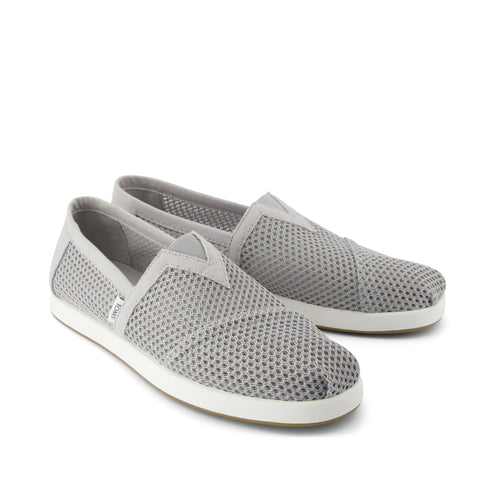 Alp FWD - Light Gray Textured Mesh Front View