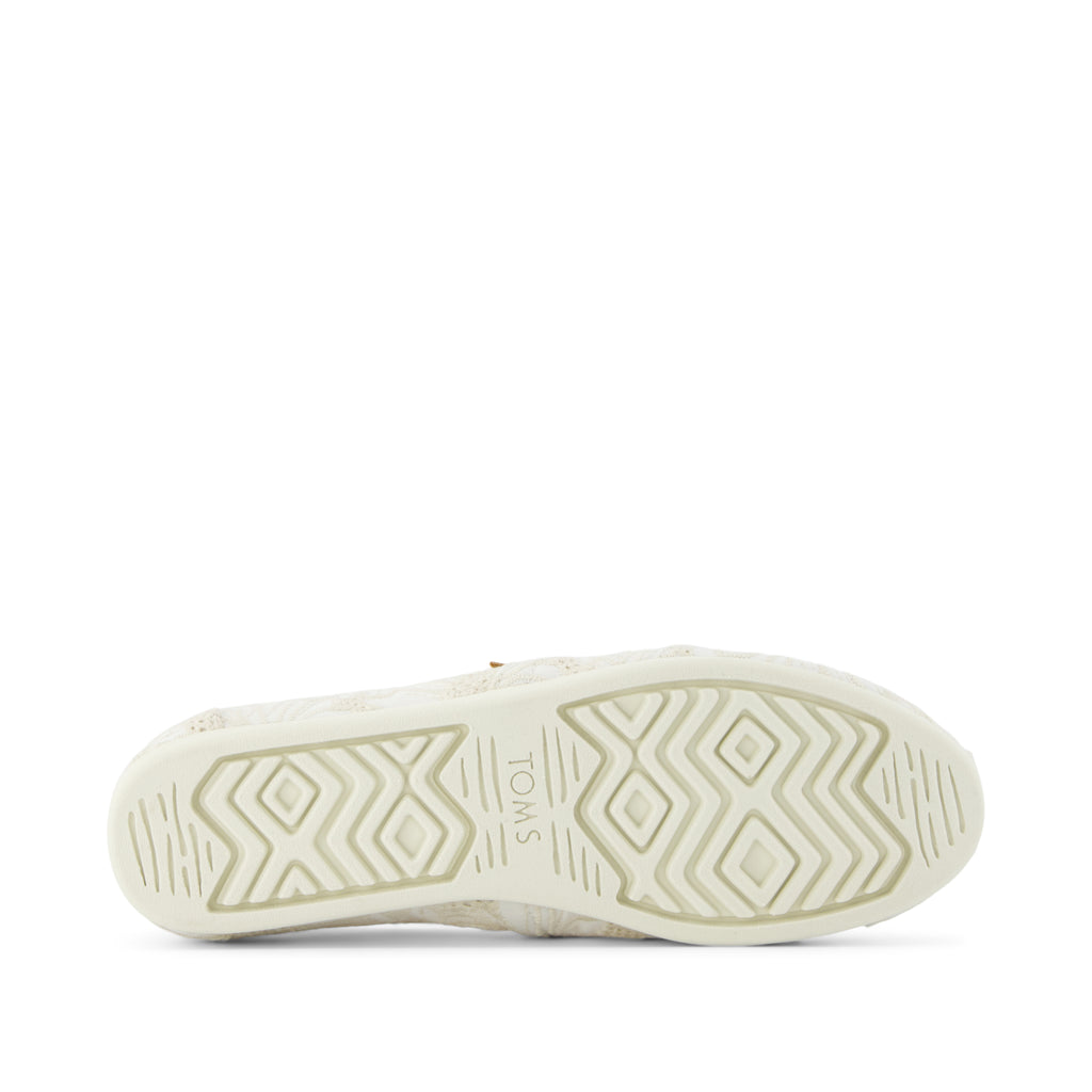 Alpargata Classic - Natural Floral Eyelet Bottom Sole View