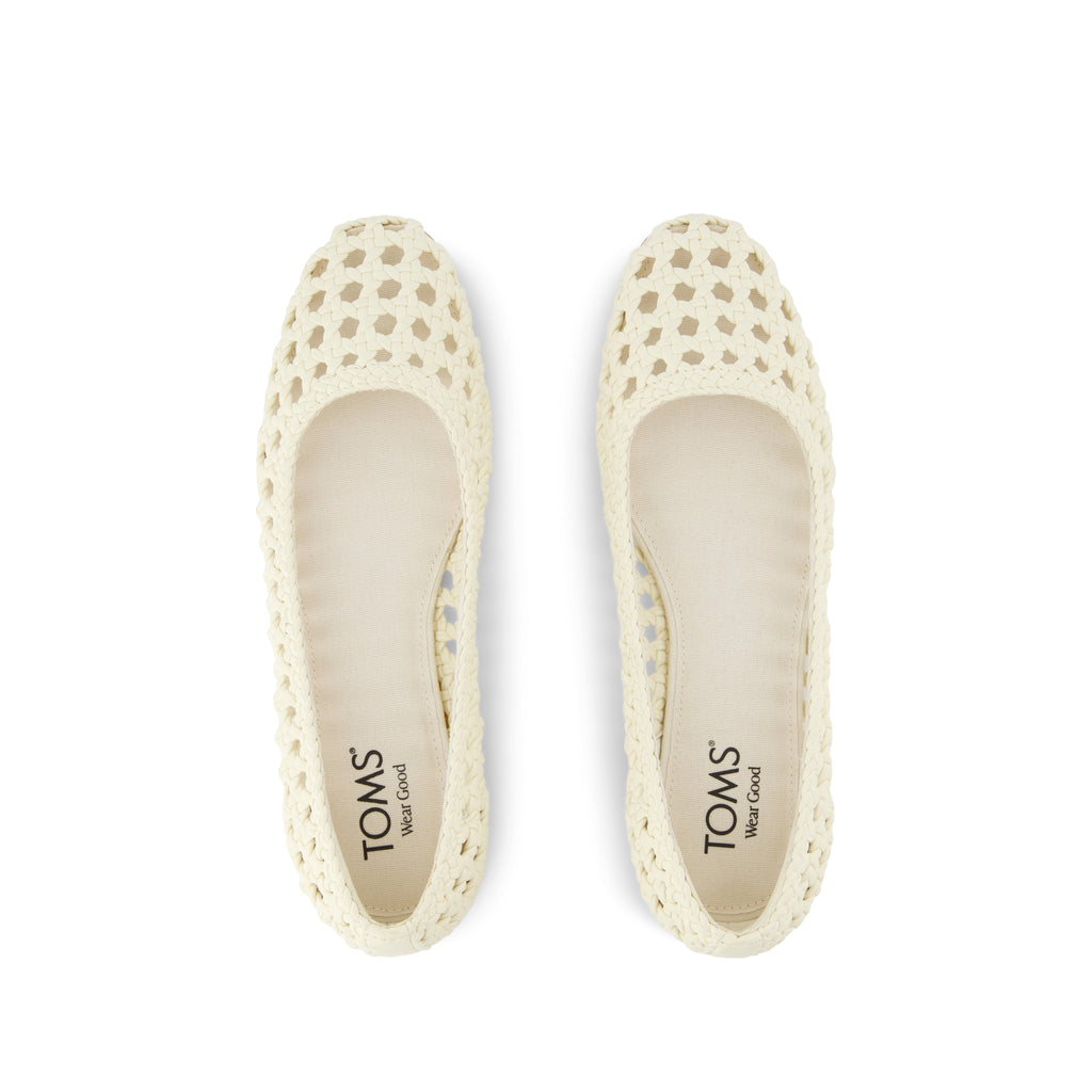 Briella Flat - Natural Woven Basket Top View