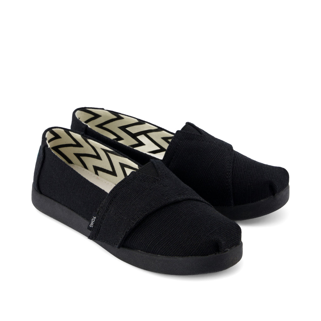 Alpargata Classic Kids Shoe - Black and Black Heritage Canvas Front View