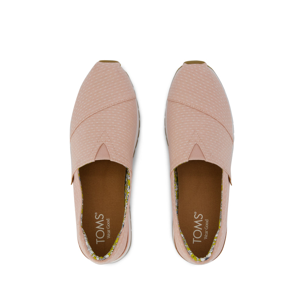 Resident Plus - Bloom Chambray Dot Top View