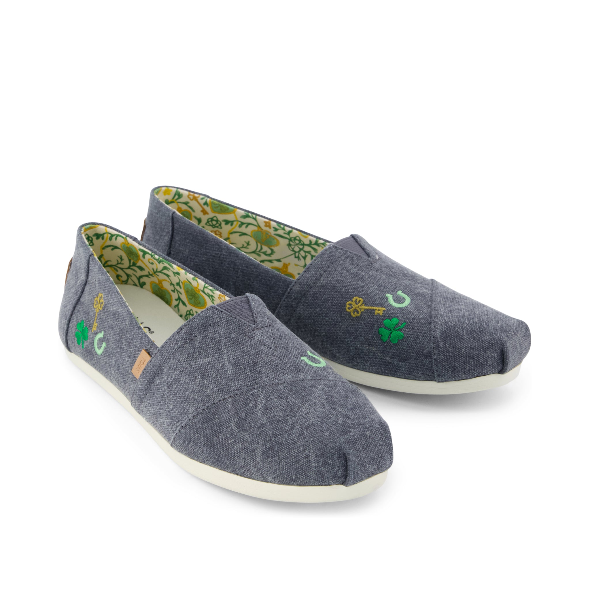 Alpargata Classic - St Patrick's Day Embroidered Print Front View