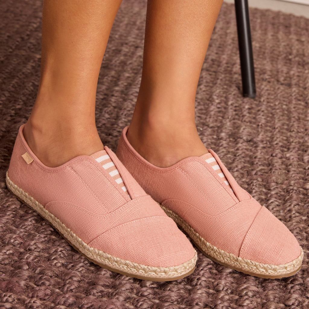 On model image of the bloom Palmera Plus