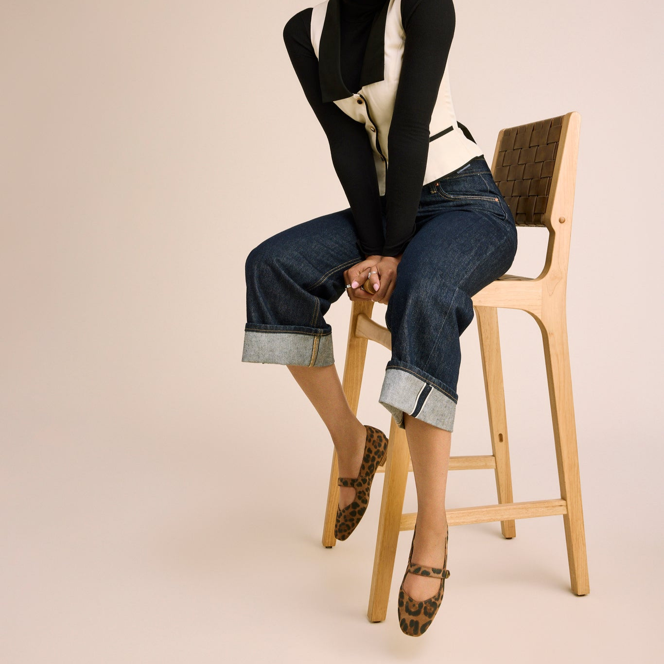 On figure image of the brown sugar leopard mary jane Bianca flat