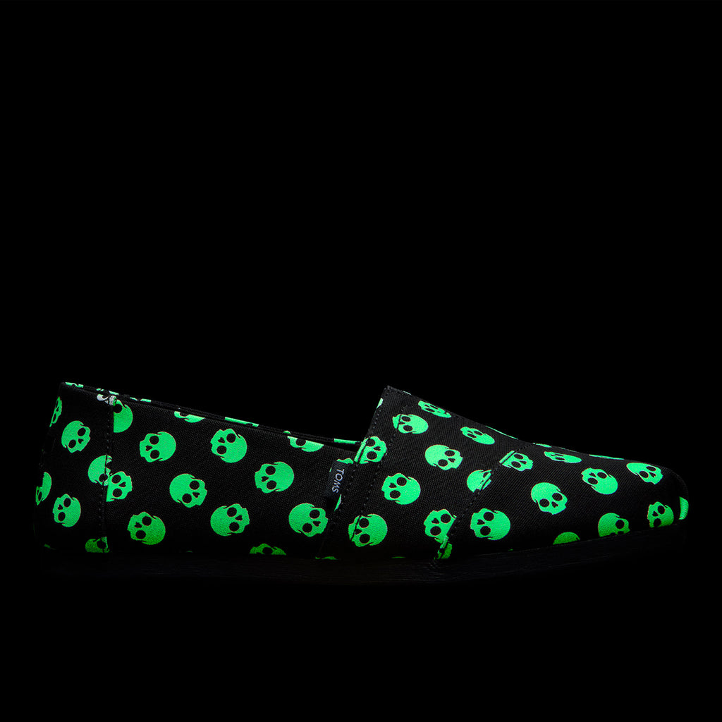 Men's Alp FWD Glow in the Dark Image of Halloween Skull Shoe