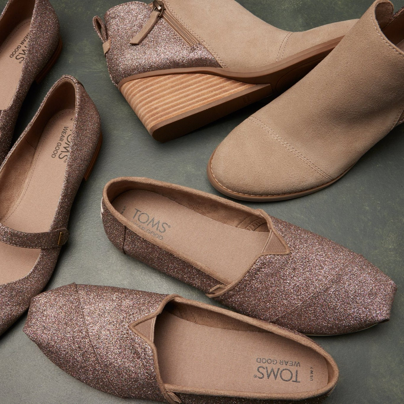 Laydown shot of the rainbow glitter alpargatas