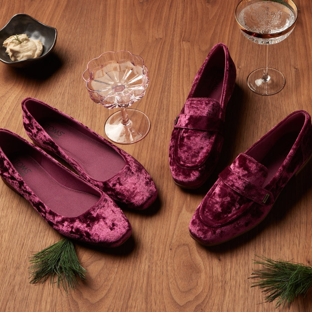 Laydown shot of the burgudy crushed velvet Lynette loafer