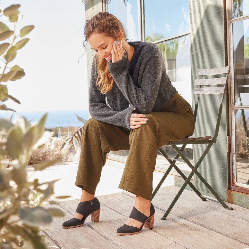 milan closed toe heel in black textile on model 