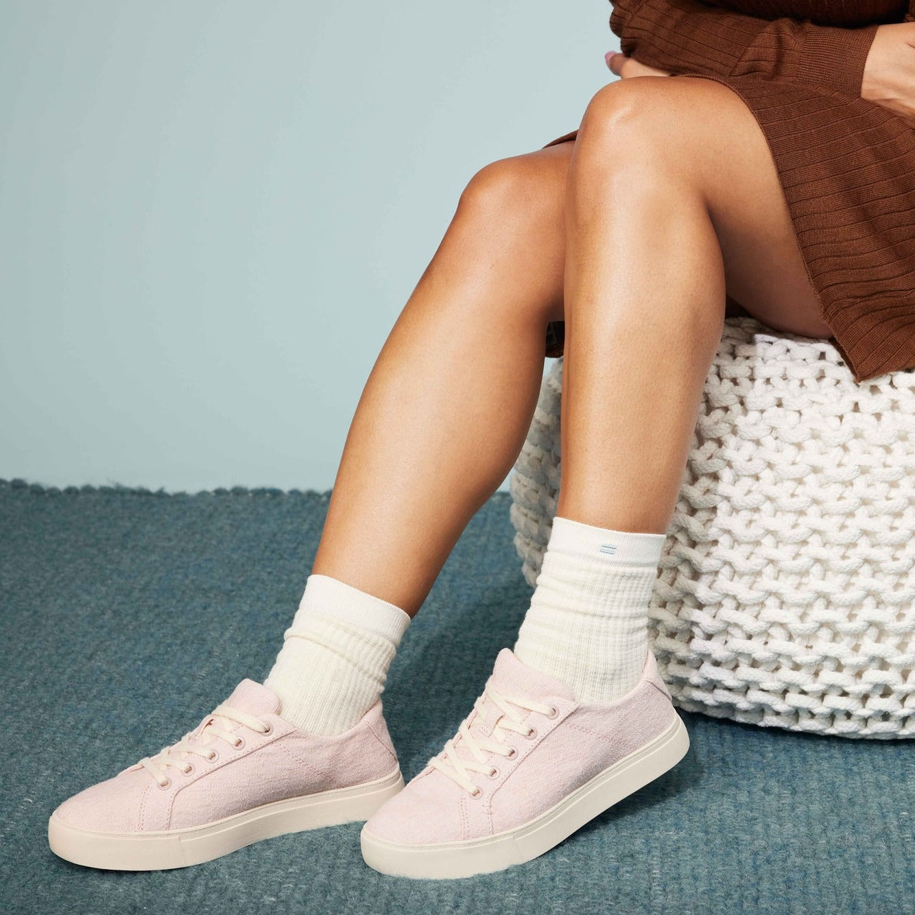 Kameron Lace Up Sneaker In Pink Textile On Model