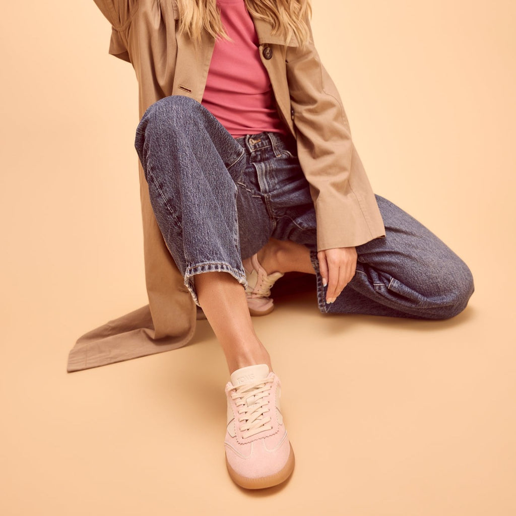 On figure image of the pale rose Collins lace up sneaker