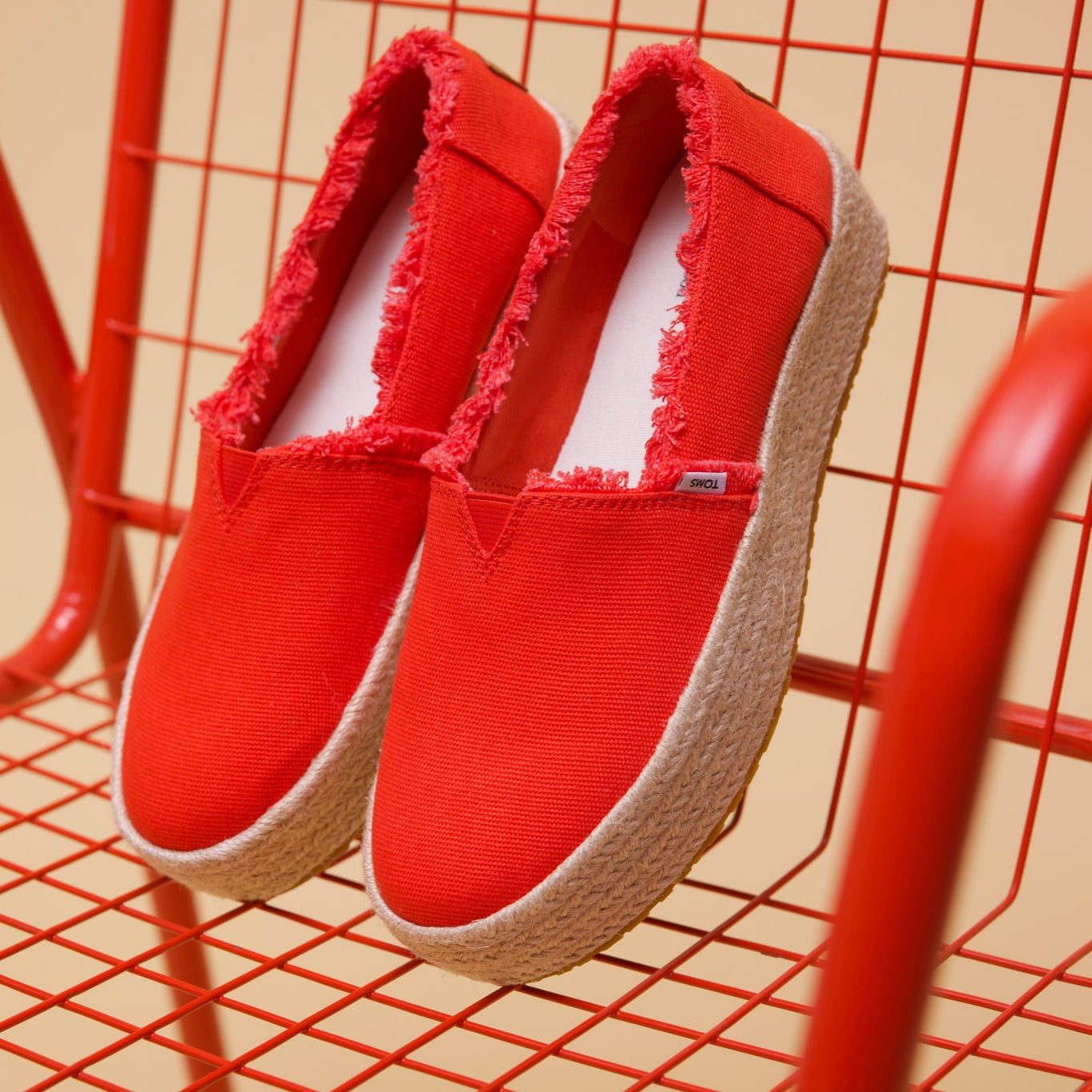 Laydown image of the flame Valencia Espadrille