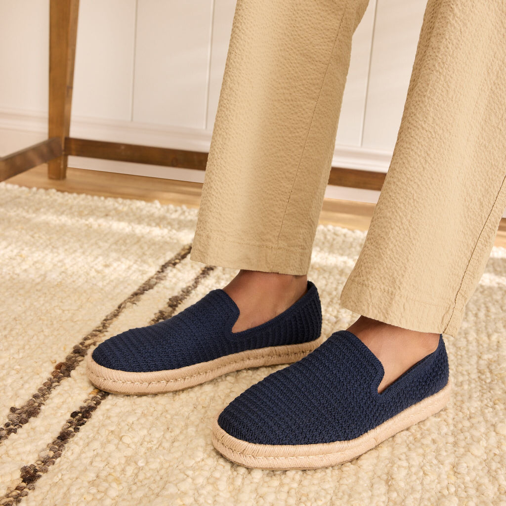 On model image of the Mens navy mesh Santiago espadrille
