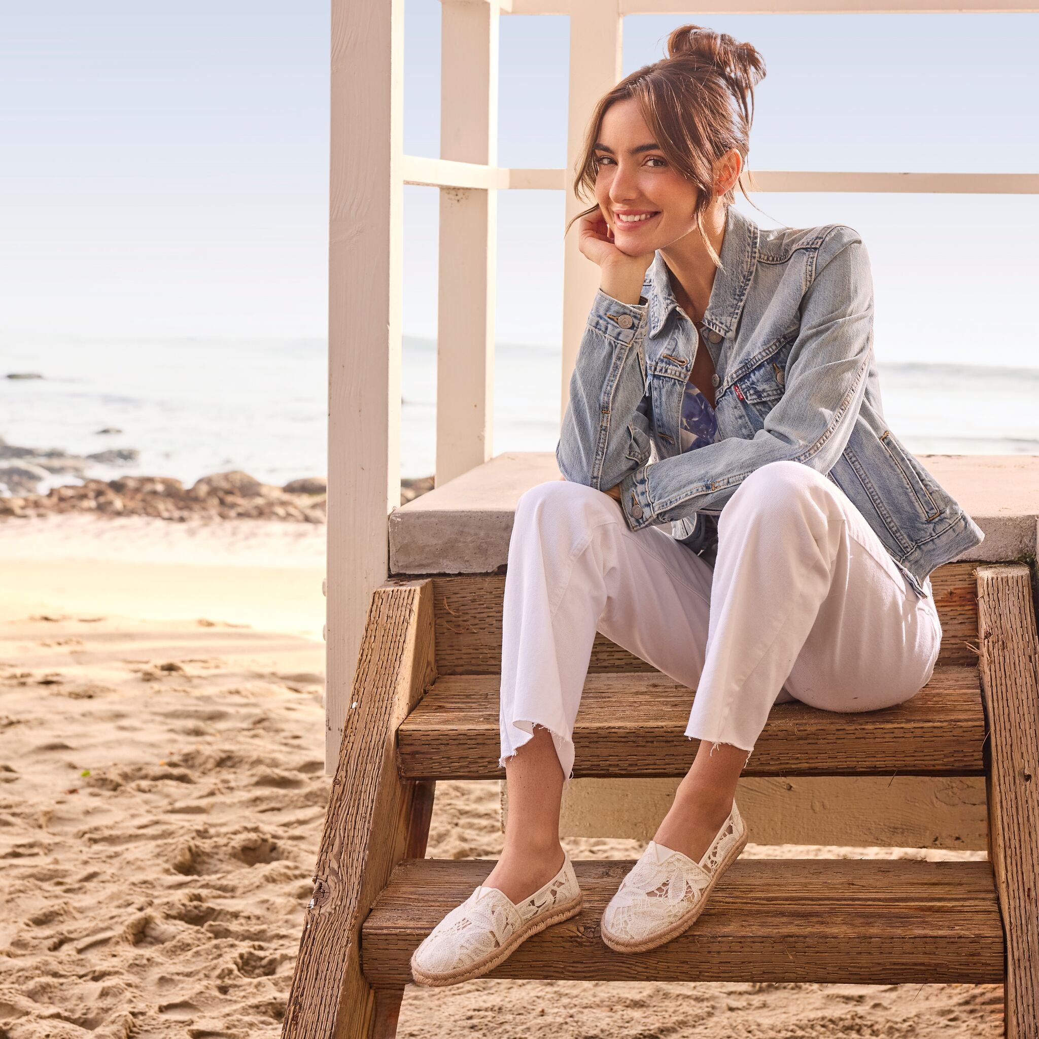 On model image of the white floral lace Alpargata Rope 2.0